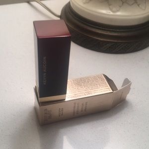 Kevyn Aucoin The Expert Lip Color Black Dahlia